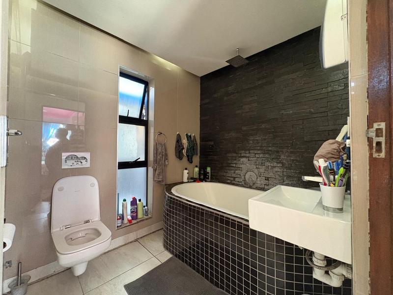 3 Bedroom Property for Sale in Tafelsig Western Cape